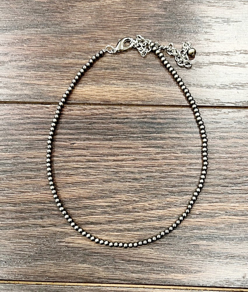 Polished Pearl Necklace-737963