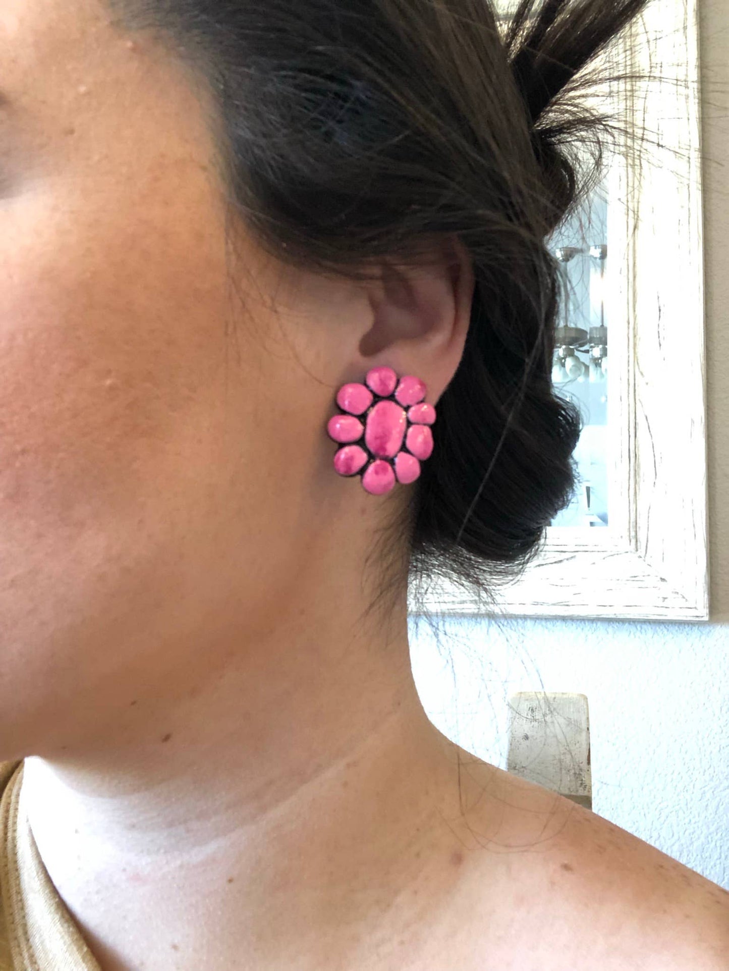 Mini Roan Studs - Pink Stones