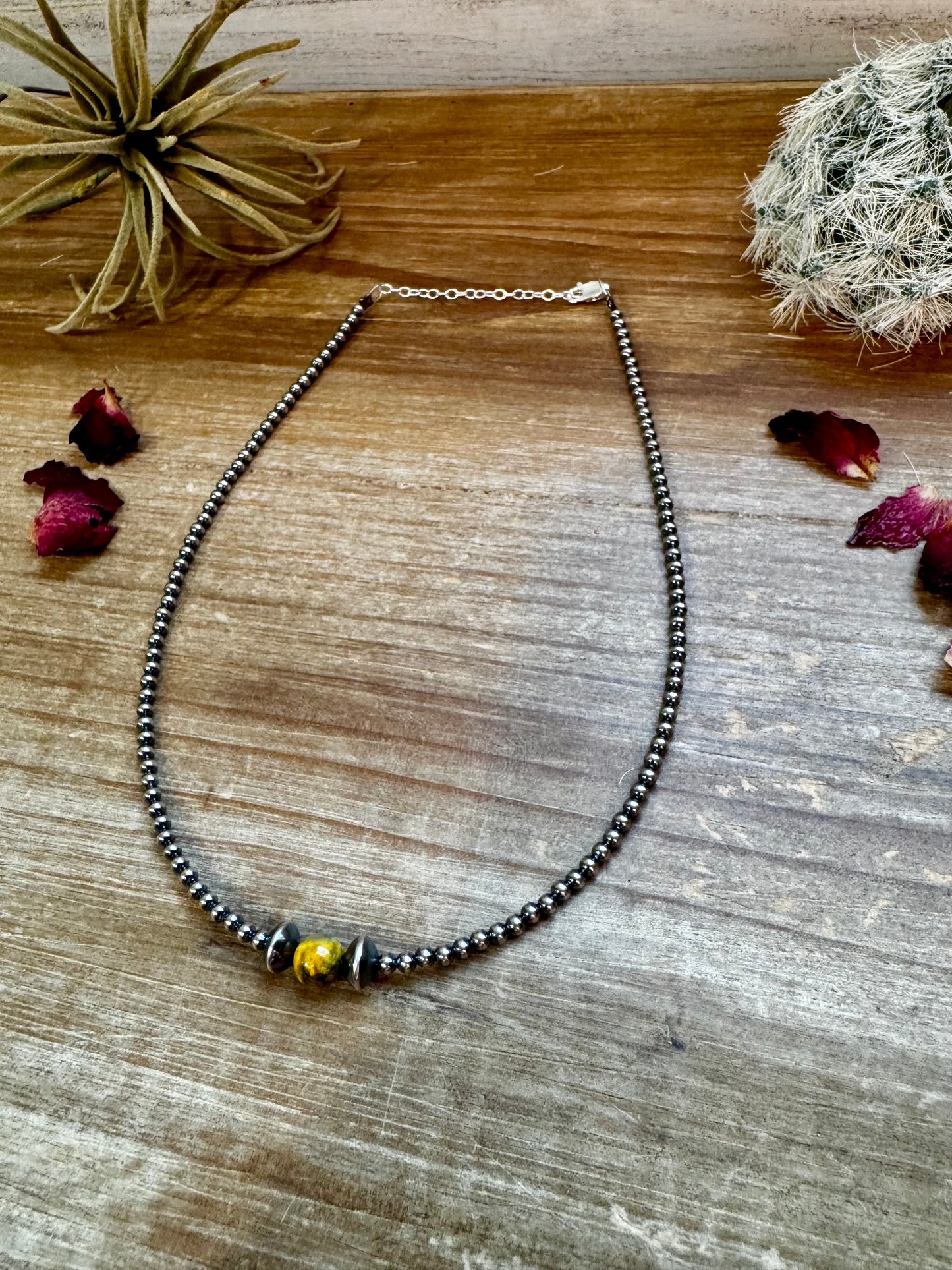 14 inch 3 mm sterling silver pearls choker - with bumblebees beads