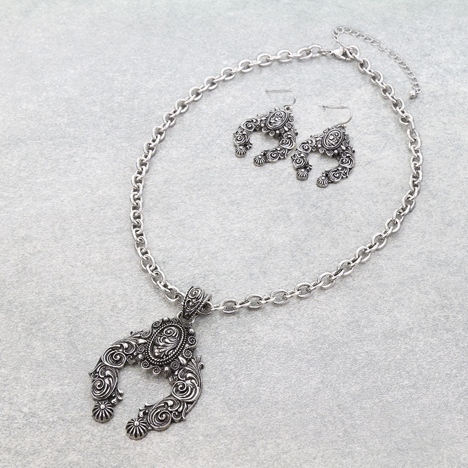 Western Filigree Squash Blossom Necklace Set
