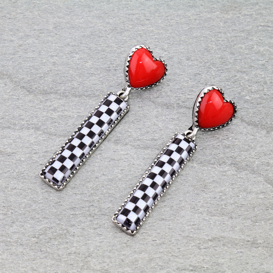 Heart Bar Checker Stud Earrings