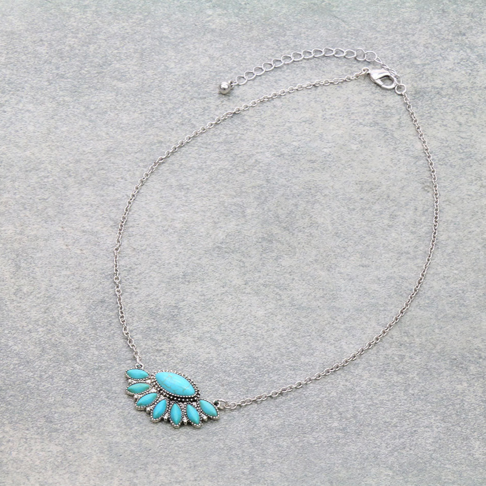 Western Geometric Semi Stone Necklace