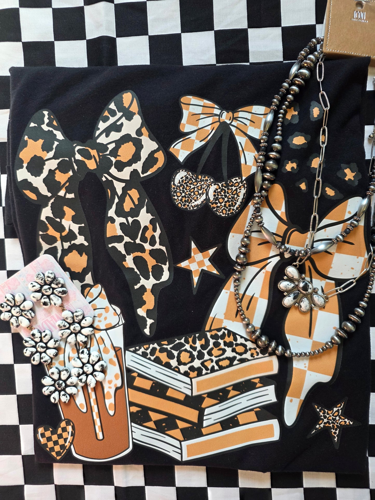 Books & Bows