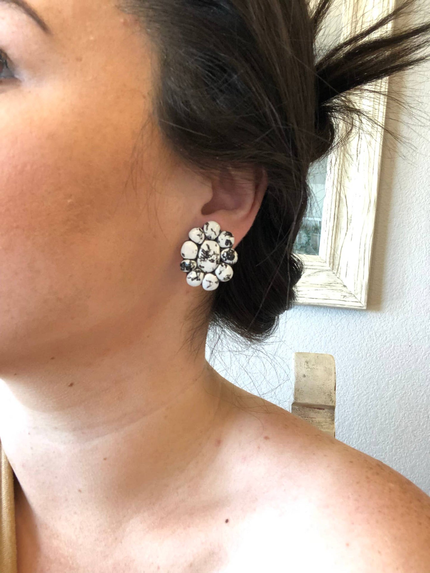 Mini Roan Studs - White Buffalo