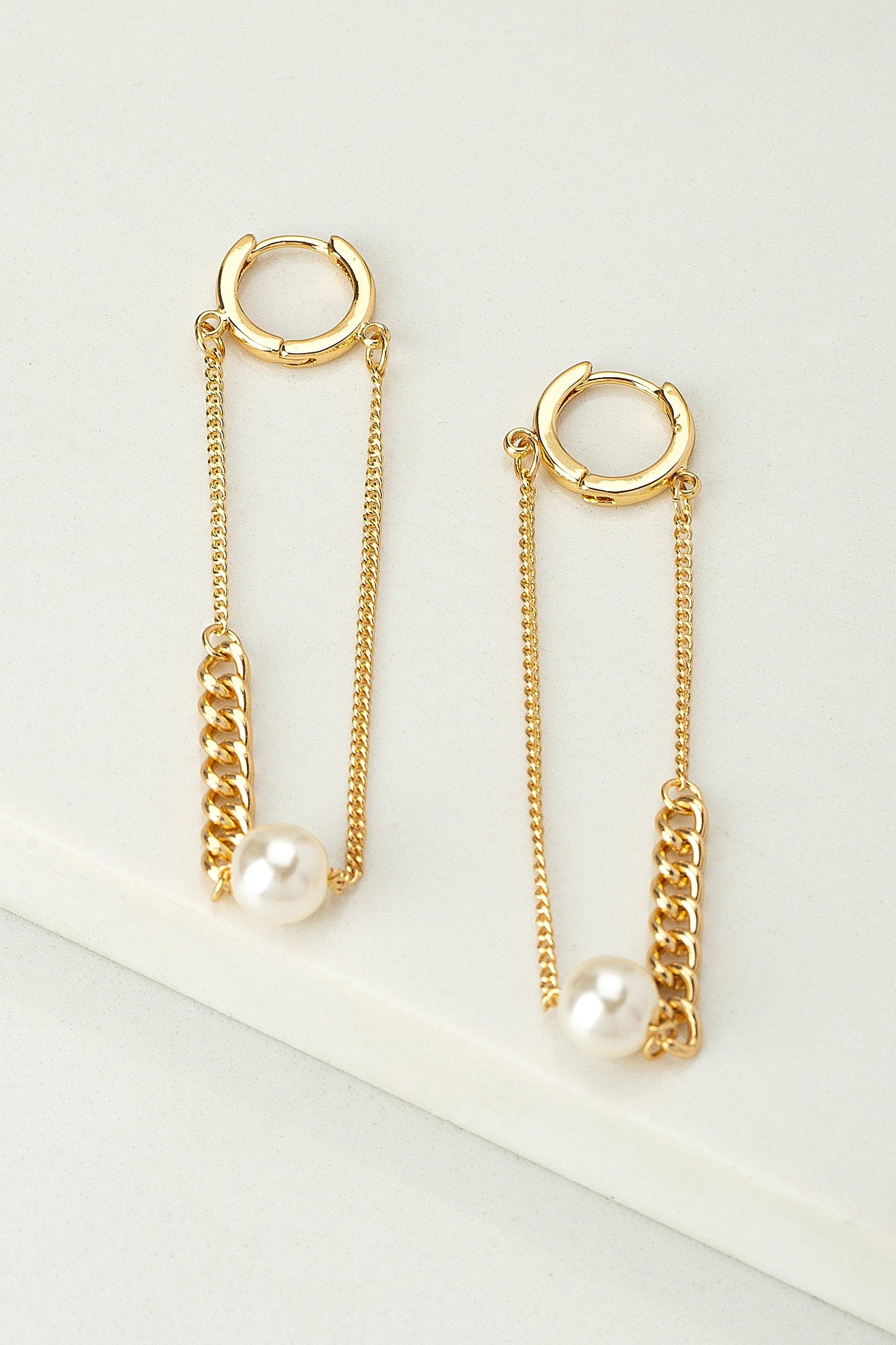 huggie hoop with pearl and chain drop