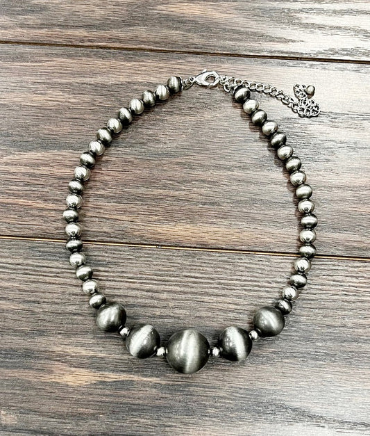 Handmade Very-Big Bead Necklace 739215