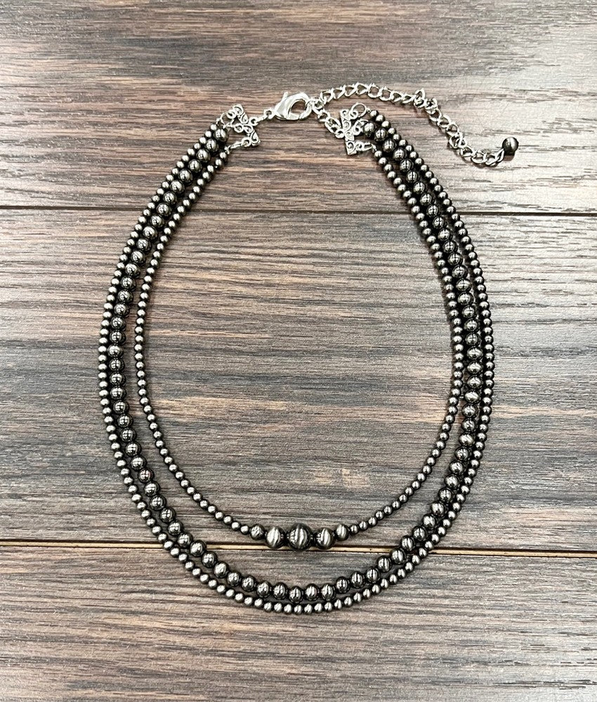 18-inch 3-strand Polish Bead Necklace 739457