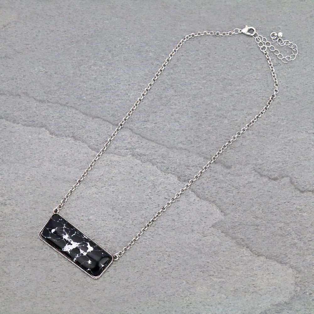 Stone black necklace