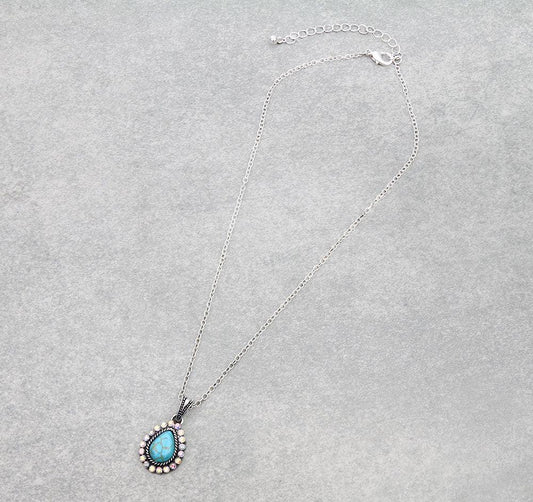 Western Teardrop Stone Necklace