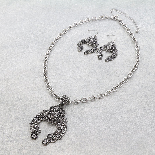 Western Filigree Squash Blossom Necklace Set