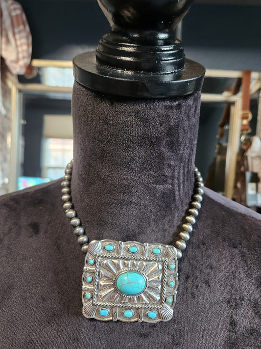 Western Concho Pendant Choker Set