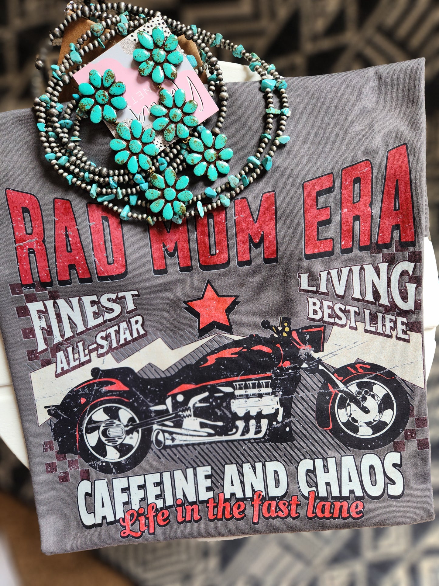 RAD MOM ERA