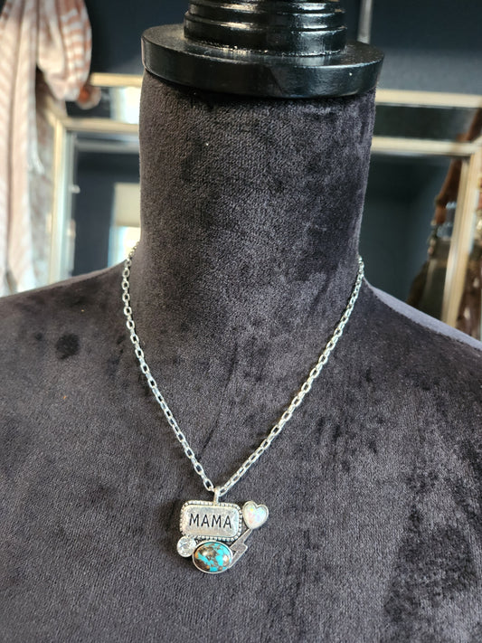 Mama necklace