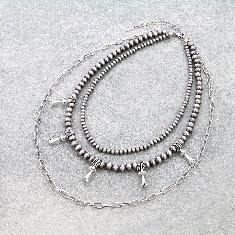 3 layered single sqaush blossom necklace